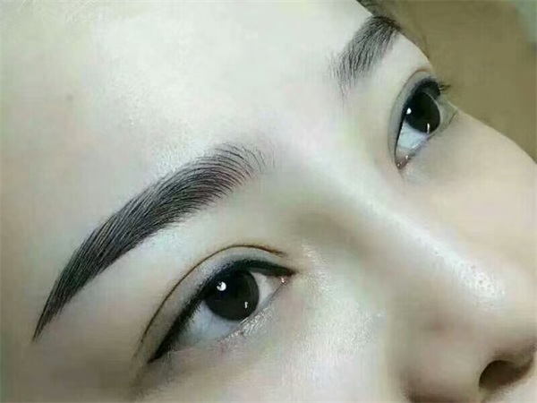 唐山于航美學形象設計培訓學校紋繡課程包括哪些內容？