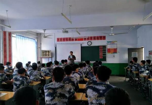 承德騰飛職業技術專修學院的一天——7月28日