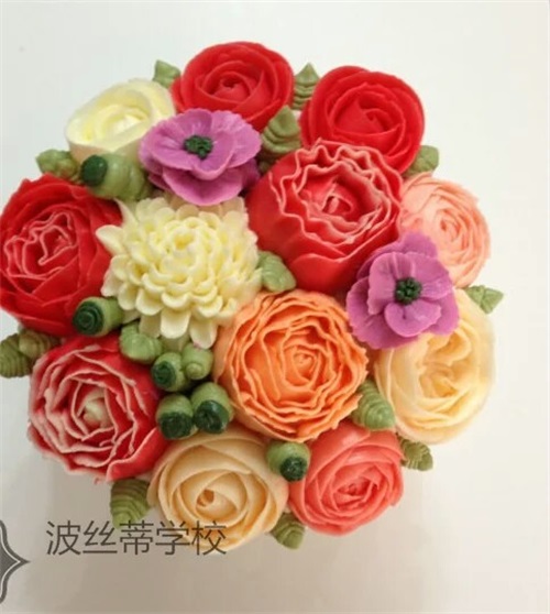 煙臺波斯蒂糕點培訓學校韓式裱花班開班啦！趕快來圍觀！